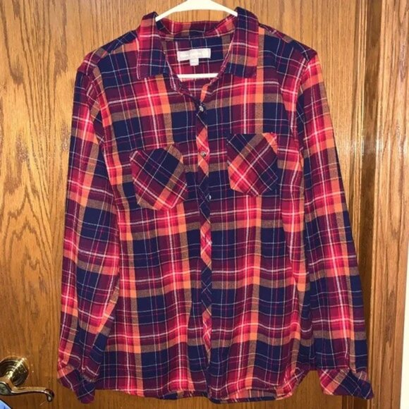 2 Flannel Shirts & 1 Flannel Hat. - Picture 1 of 5